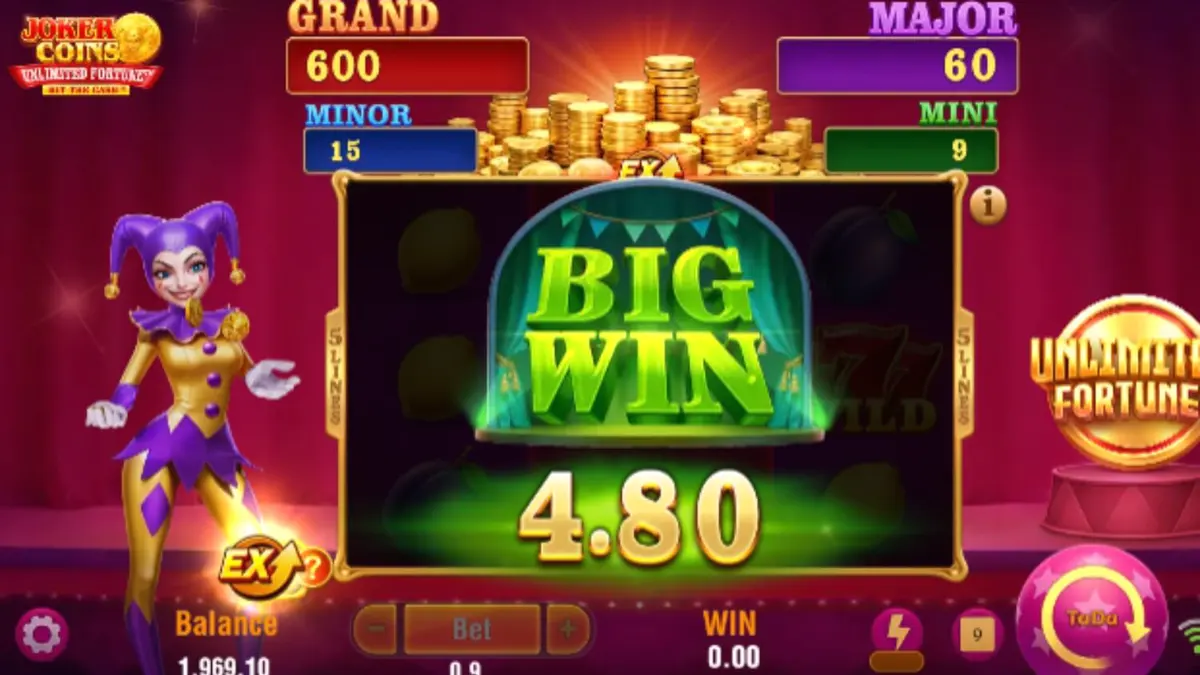 Joker Coins Unlimited Fortune mobile slot interface